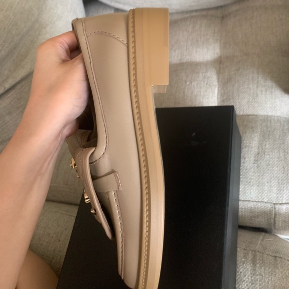 Chanel Loafers 22P BegieQuilted Flap Turn Lock GoldCCLogoSlipOnMule Flat Loafer - Picture 7 of 9